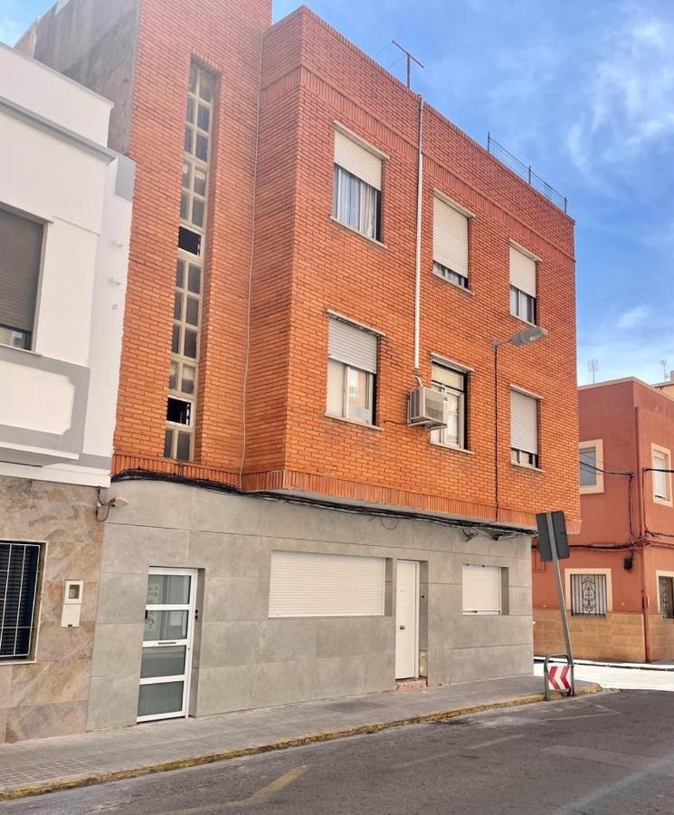 Uim Mediterraneo Virgen Del Carmen 1 Wifi Puerto de Sagunto Exterior photo